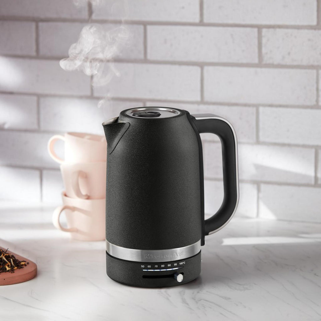 KITCHENAID ELECTRIC KETTLE MATT BLACK (NEW)